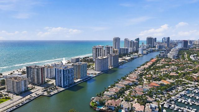 1400 S Ocean Drive 303, Hollywood, FL 33019