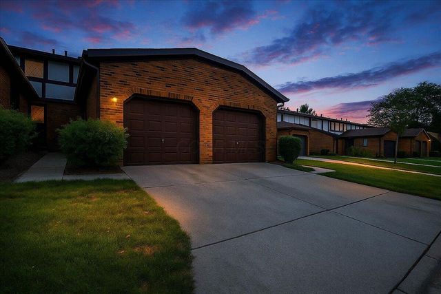 5076 Beckenham Court, Columbus, OH 43230
