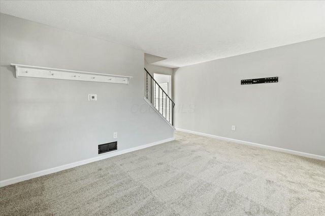 5076 Beckenham Court, Columbus, OH 43230