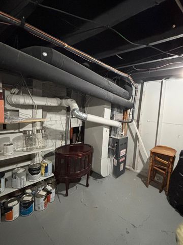 921 Moulton Avenue, North Muskegon City, MI 49445