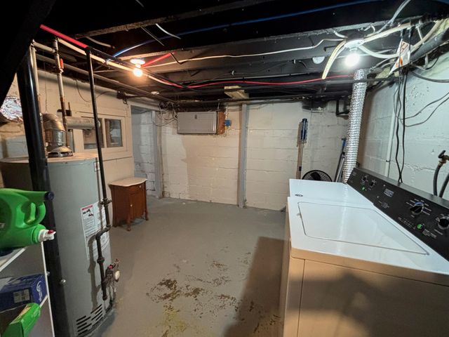 921 Moulton Avenue, North Muskegon City, MI 49445