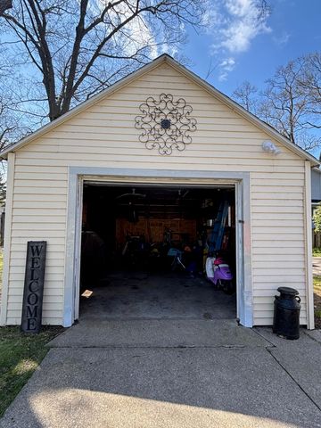 921 Moulton Avenue, North Muskegon City, MI 49445