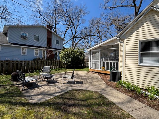 921 Moulton Avenue, North Muskegon City, MI 49445