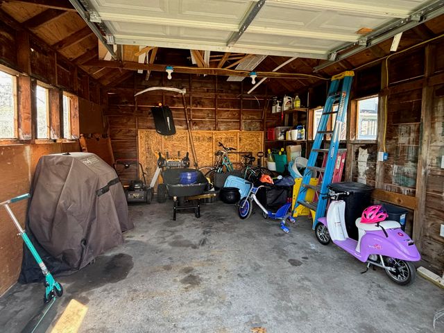 921 Moulton Avenue, North Muskegon City, MI 49445