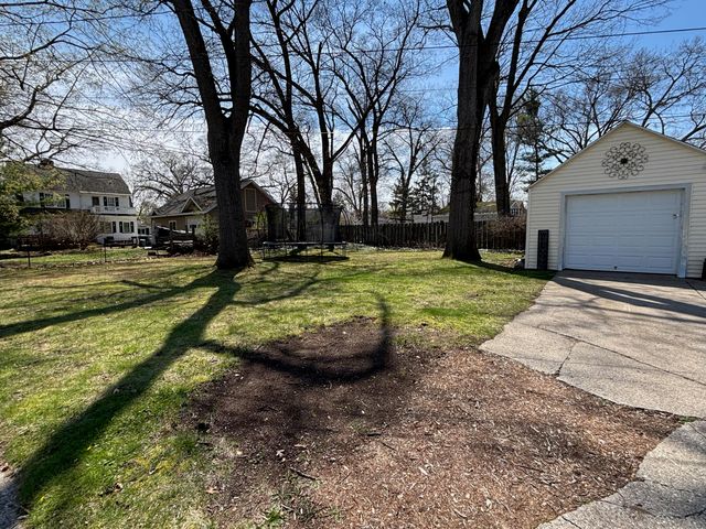 921 Moulton Avenue, North Muskegon City, MI 49445