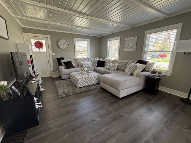921 Moulton Avenue, North Muskegon City, MI 49445
