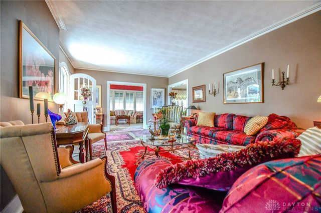 401 Hadley Avenue, Dayton, OH 45419