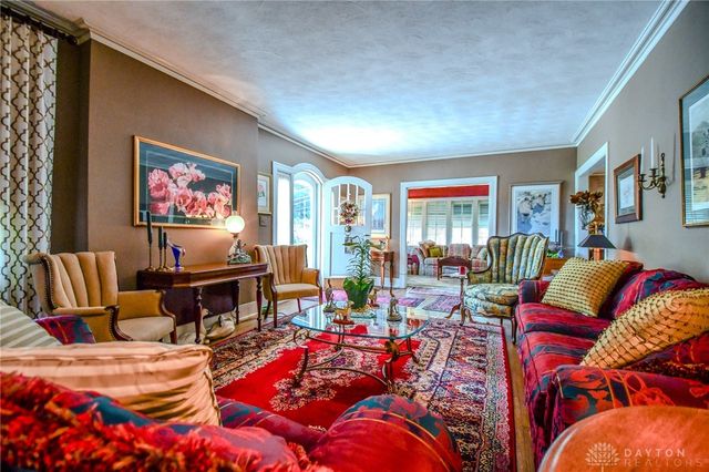 401 Hadley Avenue, Dayton, OH 45419