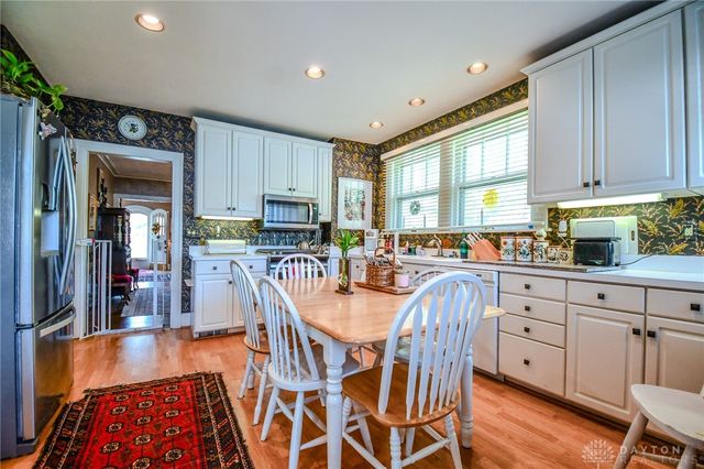 401 Hadley Avenue, Dayton, OH 45419