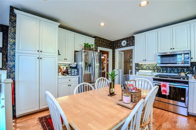 401 Hadley Avenue, Dayton, OH 45419