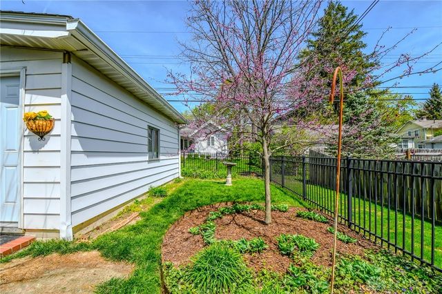 401 Hadley Avenue, Dayton, OH 45419