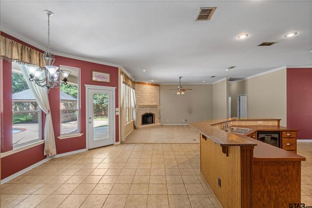 690 CR 2310, Mineola, TX 75773