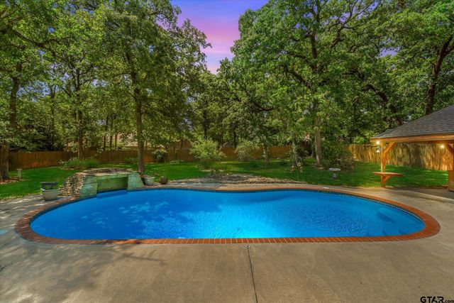 690 CR 2310, Mineola, TX 75773