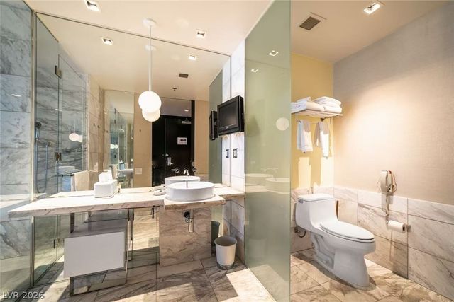 4381 West Flamingo Road 8304, Las Vegas, NV 89103