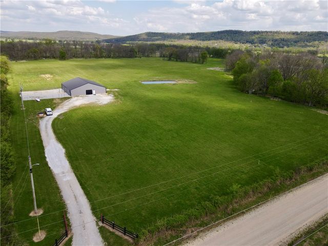 19572 Springston Ford Road, Elkins, AR 72727