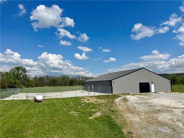 19572 Springston Ford Road, Elkins, AR 72727