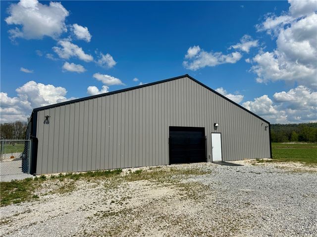 19572 Springston Ford Road, Elkins, AR 72727