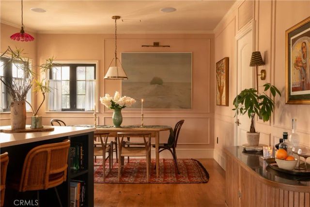 734 Parkman, Los Angeles, CA 90026