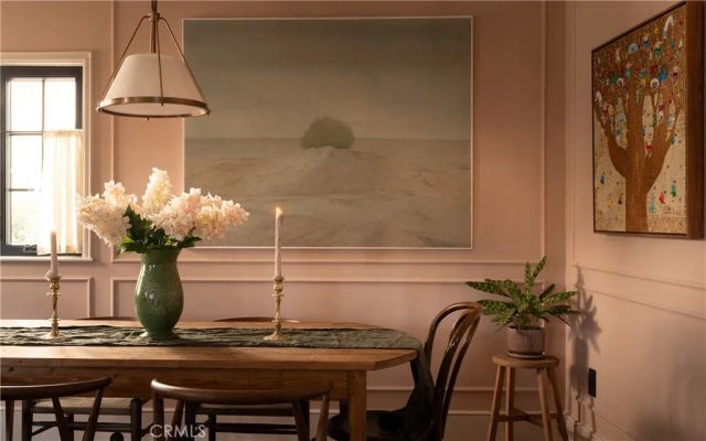 734 Parkman, Los Angeles, CA 90026