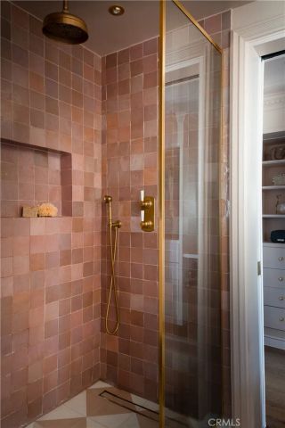 734 Parkman, Los Angeles, CA 90026