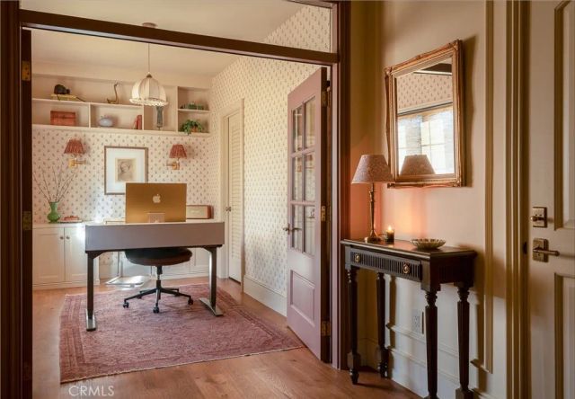 734 Parkman, Los Angeles, CA 90026