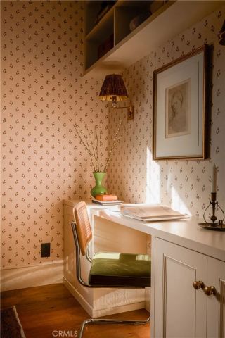 734 Parkman, Los Angeles, CA 90026