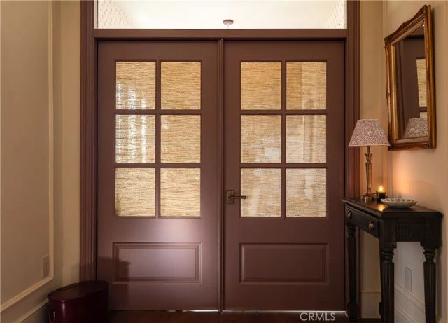 734 Parkman, Los Angeles, CA 90026