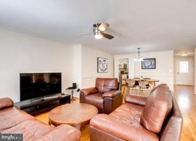 8931 PARK FOREST DR, Springfield, VA 22152