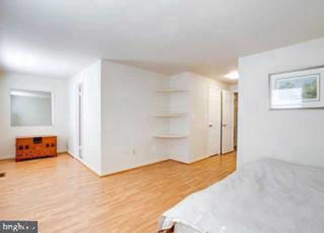 8931 PARK FOREST DR, Springfield, VA 22152