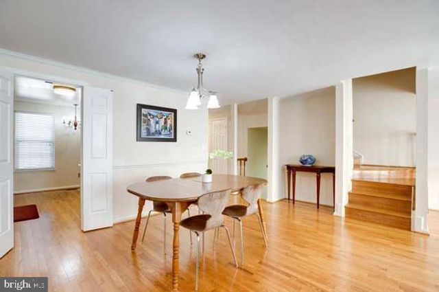 8931 PARK FOREST DR, Springfield, VA 22152