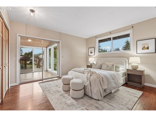 17901 S CANTER Ln, Oregon City, OR 97045