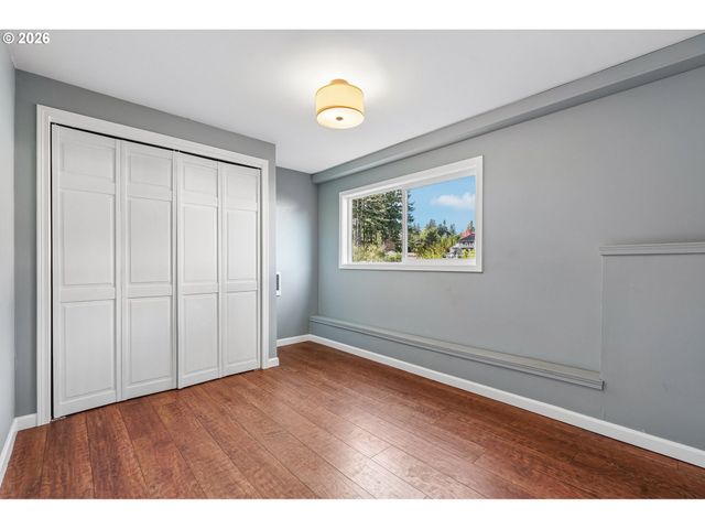 17901 S CANTER Ln, Oregon City, OR 97045