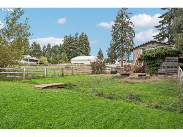 17901 S CANTER Ln, Oregon City, OR 97045