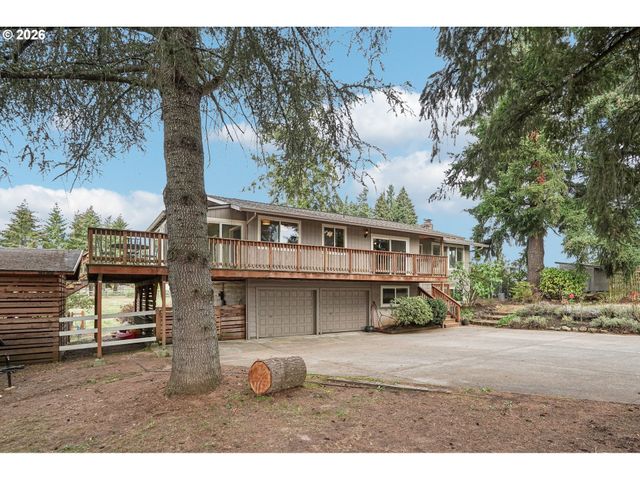 17901 S CANTER Ln, Oregon City, OR 97045
