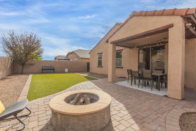 10440 S Painted Mare Drive, Vail, AZ 85641