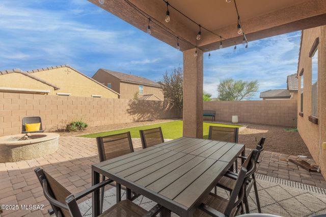 10440 S Painted Mare Drive, Vail, AZ 85641