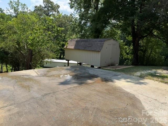 170 Clifton Avenue, Bryson City, NC 28713