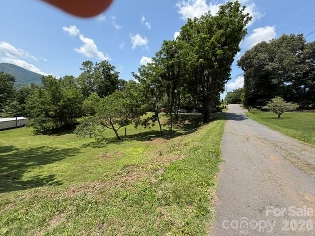 170 Clifton Avenue, Bryson City, NC 28713