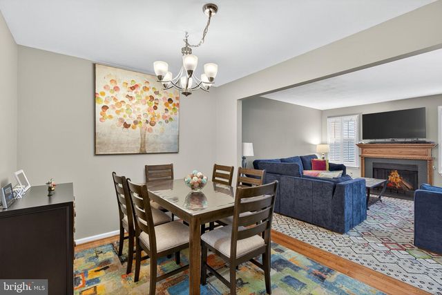 154 GALWAY CIR, Chalfont, PA 18914