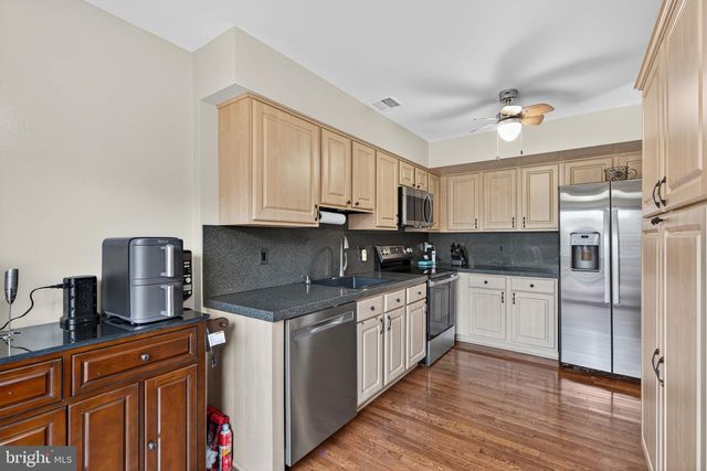 154 GALWAY CIR, Chalfont, PA 18914