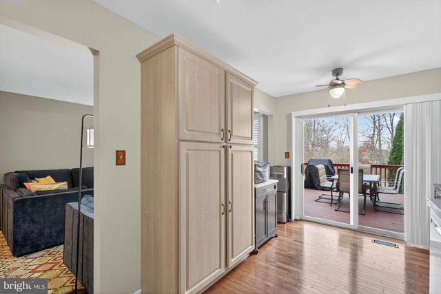 154 GALWAY CIR, Chalfont, PA 18914