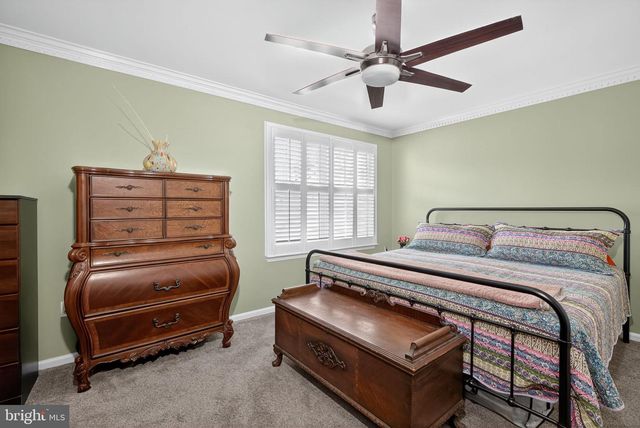 154 GALWAY CIR, Chalfont, PA 18914