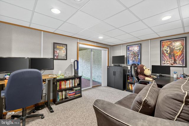 154 GALWAY CIR, Chalfont, PA 18914