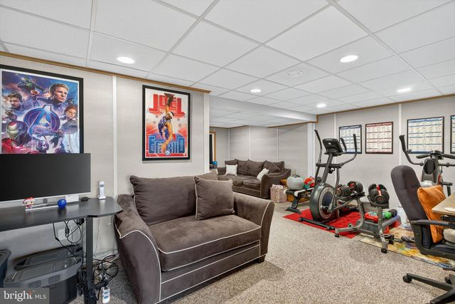 154 GALWAY CIR, Chalfont, PA 18914