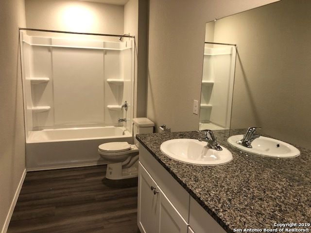 9015 Little Hoss, San Antonio, TX 78109