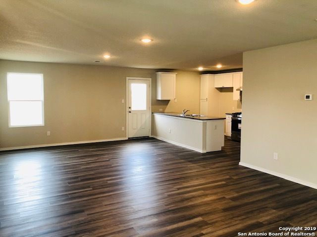 9015 Little Hoss, San Antonio, TX 78109