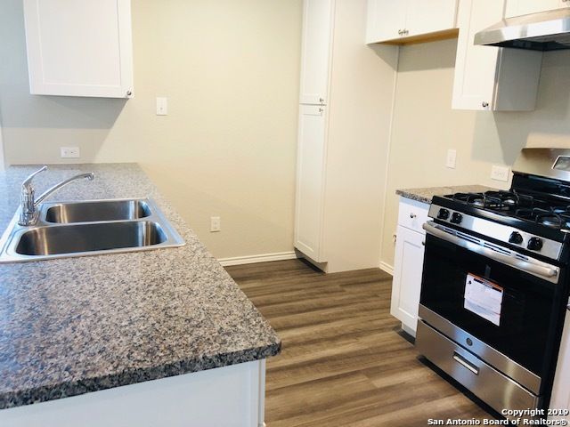 9015 Little Hoss, San Antonio, TX 78109