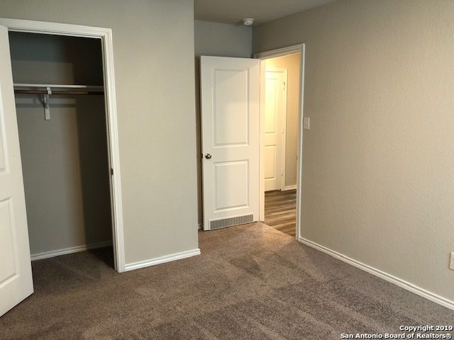 9015 Little Hoss, San Antonio, TX 78109