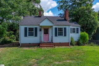 10 W Wilburn Avenue, Greenville, SC 29611