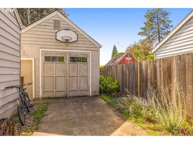 3011 Se 75TH Ave, Portland, OR 97206